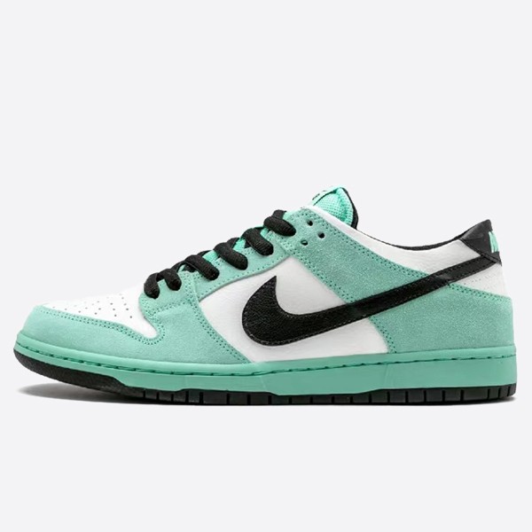 나이키 SB 덩크 로우 PRO 「IW Sea Crystal Green Glow」819674-301