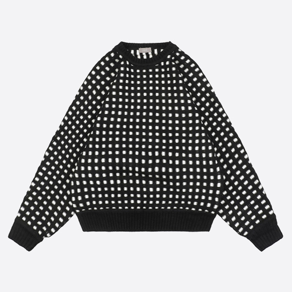 디올 23Fw 블랙 & 화이트 할로우 패턴 크루넥 스웨터