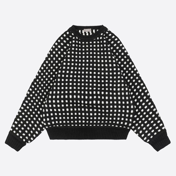 디올 23Fw 블랙 & 화이트 할로우 패턴 크루넥 스웨터